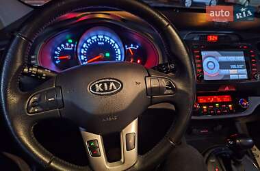 Внедорожник / Кроссовер Kia Sportage 2010 в 