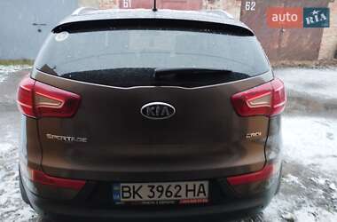 Внедорожник / Кроссовер Kia Sportage 2011 в Ровно