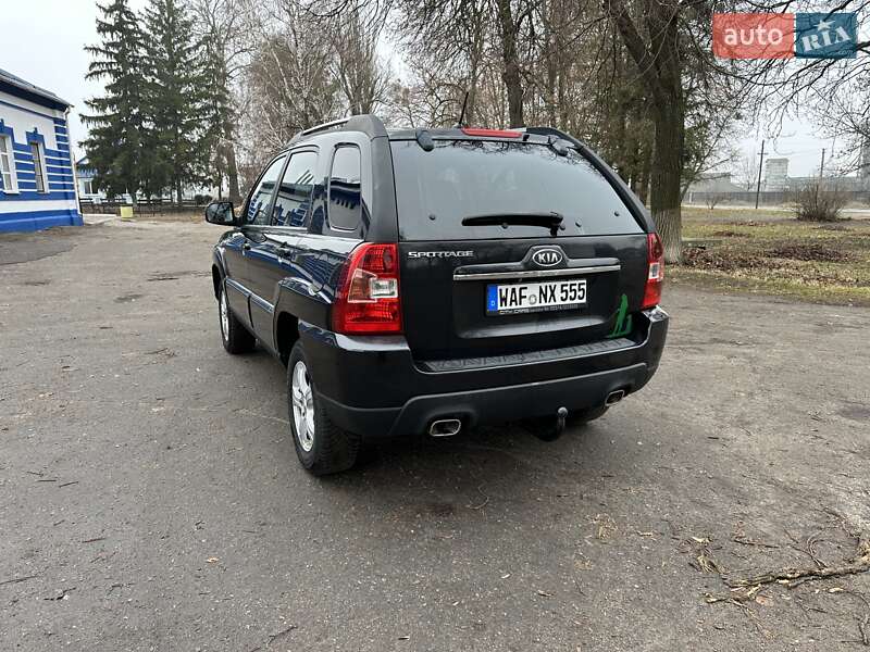 Позашляховик / Кросовер Kia Sportage 2008 в Лебедині