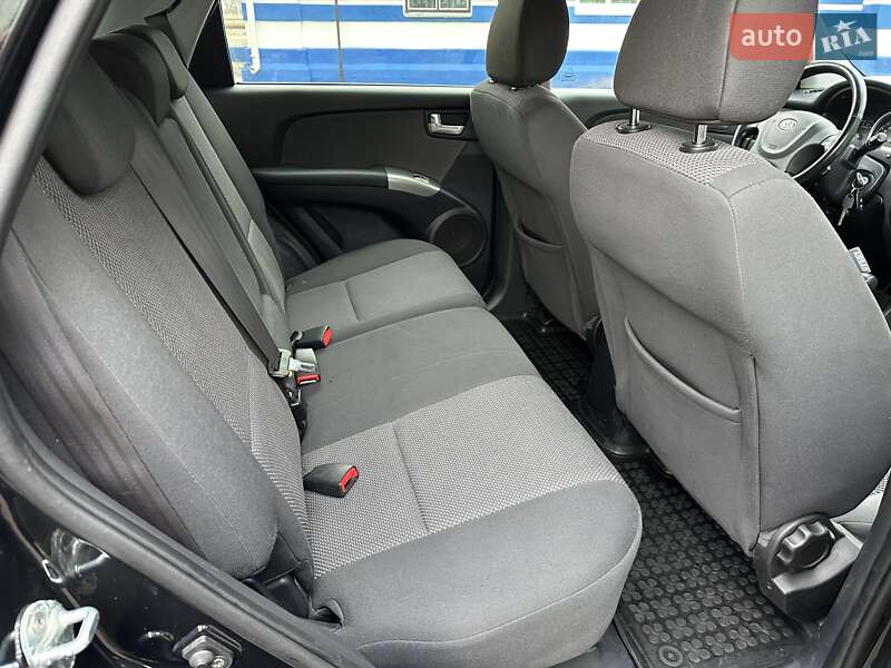 Позашляховик / Кросовер Kia Sportage 2008 в Лебедині