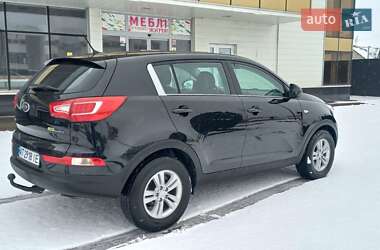 Позашляховик / Кросовер Kia Sportage 2012 в Снятині