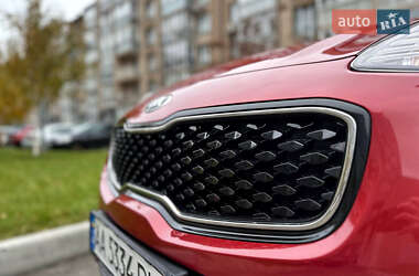 Внедорожник / Кроссовер Kia Sportage 2016 в Кропивницком