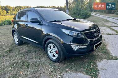 Позашляховик / Кросовер Kia Sportage 2015 в Ніжині