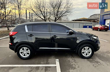 Позашляховик / Кросовер Kia Sportage 2012 в Києві