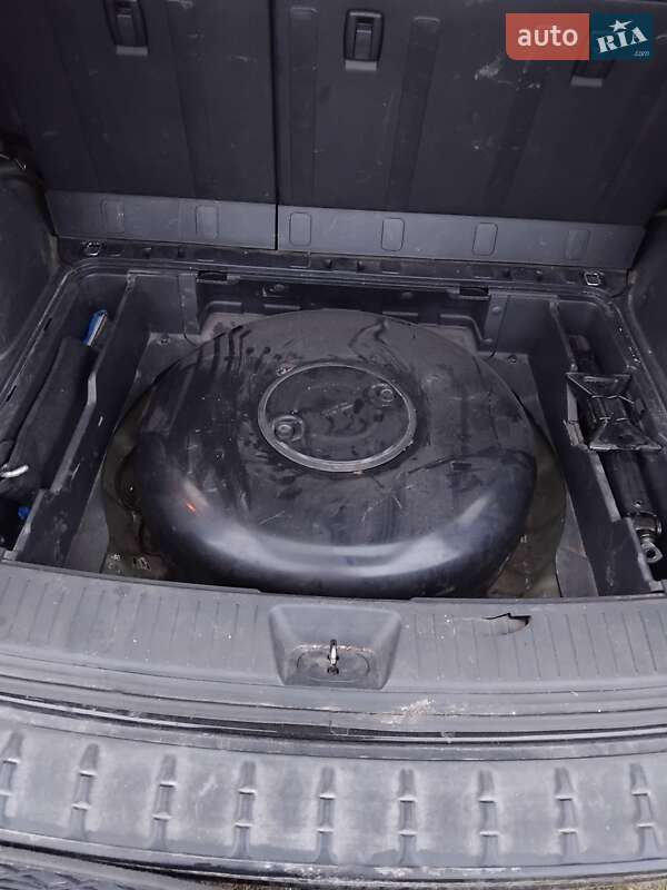 Позашляховик / Кросовер Kia Sportage 2005 в Миронівці