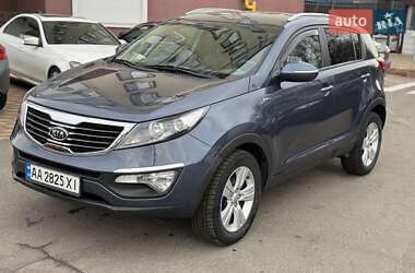 Внедорожник / Кроссовер Kia Sportage 2013 в Киеве