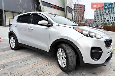 Позашляховик / Кросовер Kia Sportage 2016 в Києві