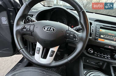 Позашляховик / Кросовер Kia Sportage 2012 в Старокостянтинові