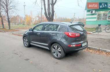 Внедорожник / Кроссовер Kia Sportage 2012 в Межевой