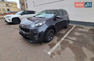 Внедорожник / Кроссовер Kia Sportage 2016 в Киеве