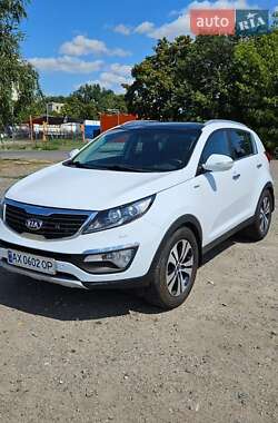 Внедорожник / Кроссовер Kia Sportage 2013 в Харькове