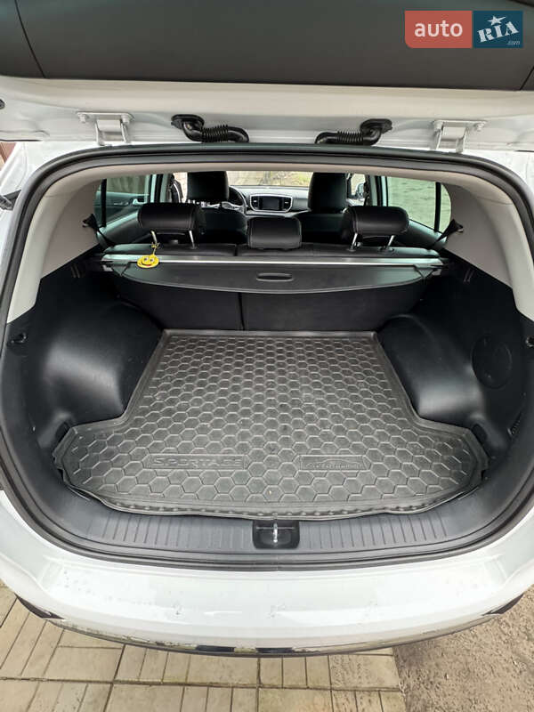 Внедорожник / Кроссовер Kia Sportage 2018 в Днепре