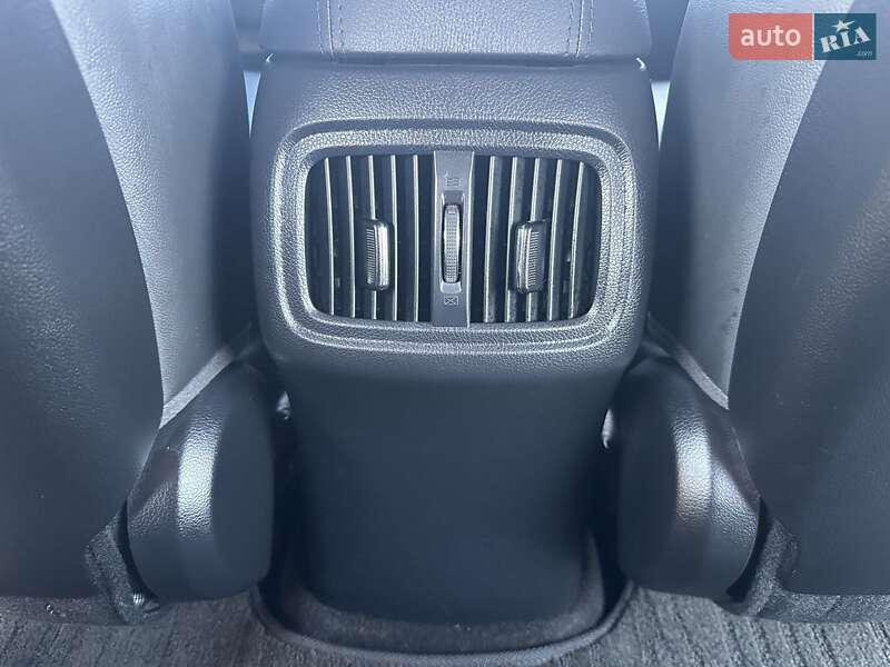 Внедорожник / Кроссовер Kia Sportage 2015 в Луцке