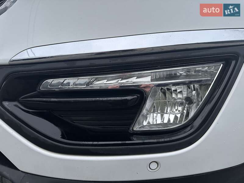 Внедорожник / Кроссовер Kia Sportage 2015 в Луцке