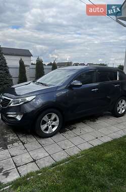 Позашляховик / Кросовер Kia Sportage 2012 в Києві