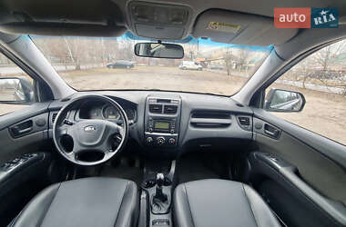 Внедорожник / Кроссовер Kia Sportage 2009 в 