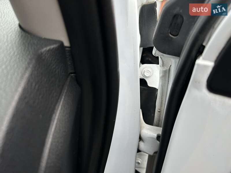 Внедорожник / Кроссовер Kia Sportage 2013 в Киеве