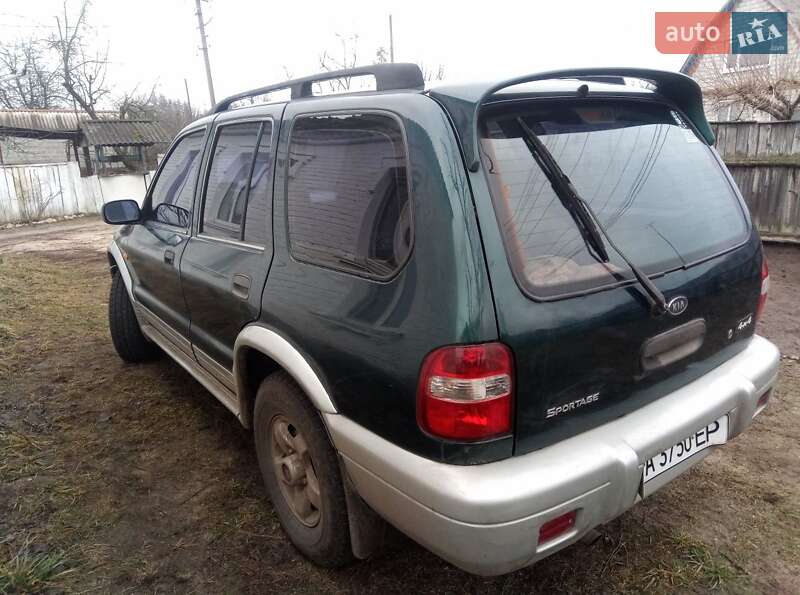 Внедорожник / Кроссовер Kia Sportage 1999 в Макарове