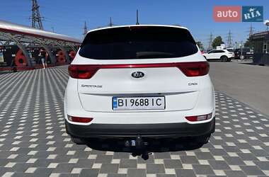 Позашляховик / Кросовер Kia Sportage 2016 в 