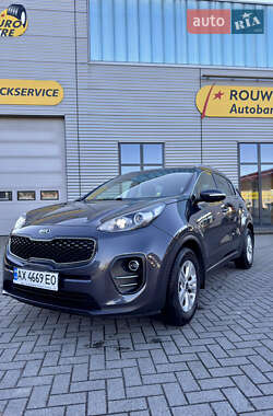 Внедорожник / Кроссовер Kia Sportage 2017 в 