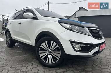 Позашляховик / Кросовер Kia Sportage 2015 в Луцьку