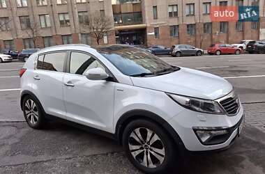 Позашляховик / Кросовер Kia Sportage 2011 в Києві