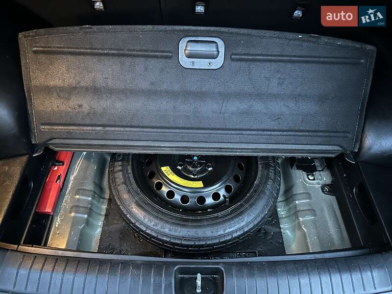 Внедорожник / Кроссовер Kia Sportage 2016 в Коростене