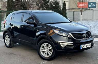 Внедорожник / Кроссовер Kia Sportage 2011 в Харькове