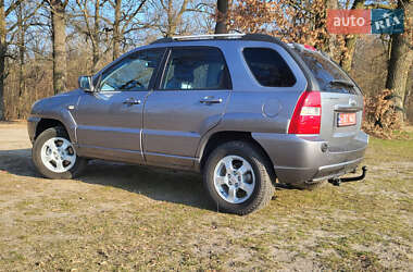 Внедорожник / Кроссовер Kia Sportage 2008 в 