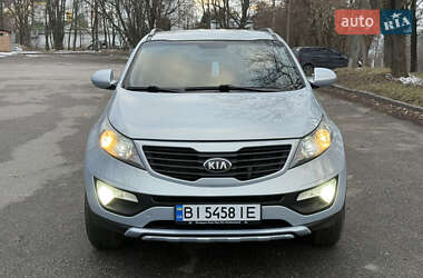 Позашляховик / Кросовер Kia Sportage 2013 в Полтаві