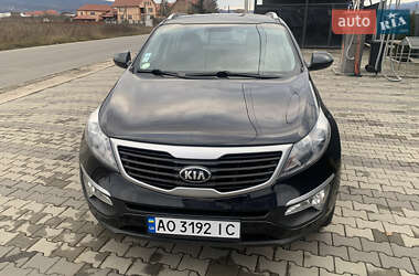 Внедорожник / Кроссовер Kia Sportage 2013 в 