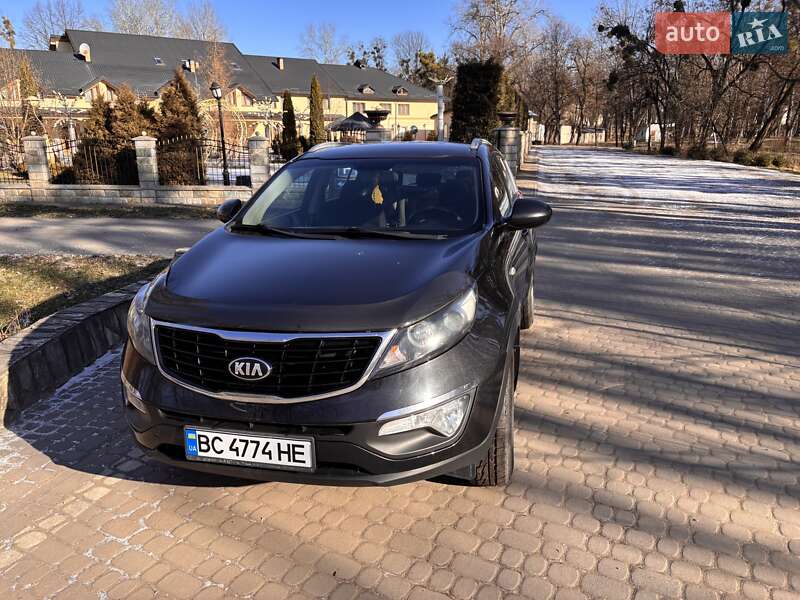 Внедорожник / Кроссовер Kia Sportage 2014 в Жовкве