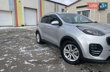 Внедорожник / Кроссовер Kia Sportage 2016 в Киеве