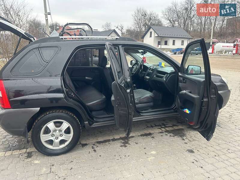 Внедорожник / Кроссовер Kia Sportage 2006 в Львове