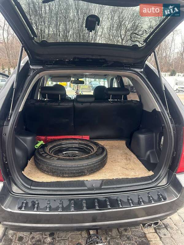 Внедорожник / Кроссовер Kia Sportage 2006 в Львове