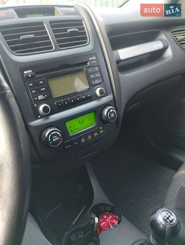 Позашляховик / Кросовер Kia Sportage 2008 в Вінниці