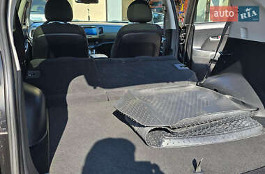 Внедорожник / Кроссовер Kia Sportage 2012 в 