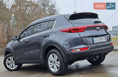 Внедорожник / Кроссовер Kia Sportage 2017 в Киеве