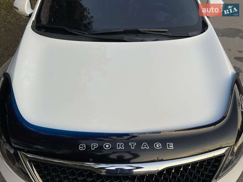 Внедорожник / Кроссовер Kia Sportage 2015 в Луцке