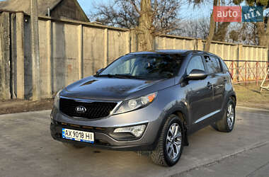 Внедорожник / Кроссовер Kia Sportage 2014 в Лубнах