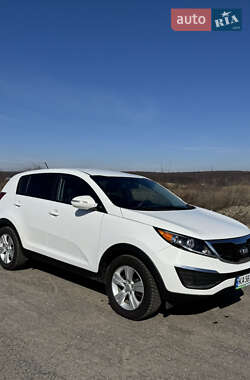 Внедорожник / Кроссовер Kia Sportage 2013 в Киеве