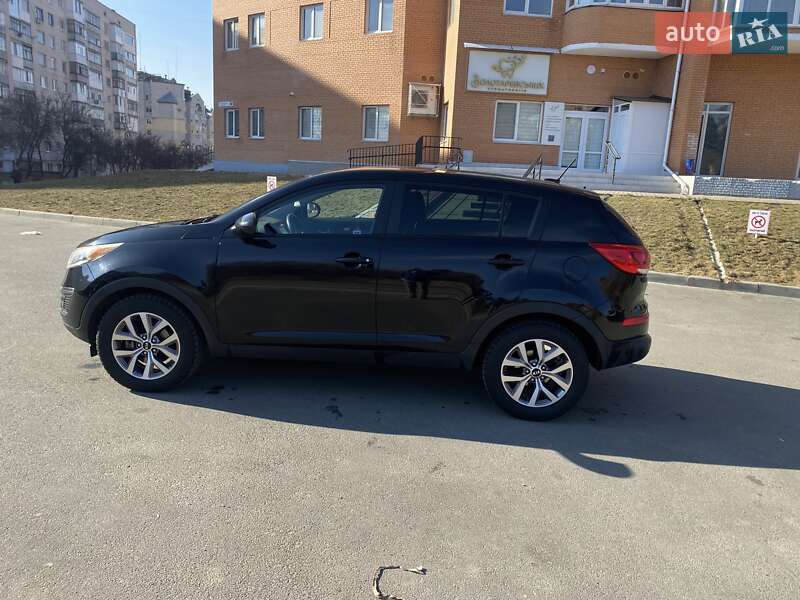 Внедорожник / Кроссовер Kia Sportage 2015 в Житомире
