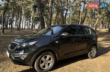 Позашляховик / Кросовер Kia Sportage 2015 в Сумах