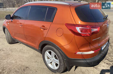 Внедорожник / Кроссовер Kia Sportage 2011 в Полтаве