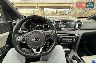 Внедорожник / Кроссовер Kia Sportage 2017 в 