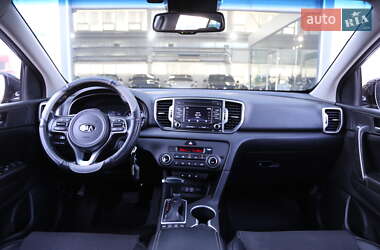 Внедорожник / Кроссовер Kia Sportage 2017 в 