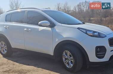 Позашляховик / Кросовер Kia Sportage 2017 в 