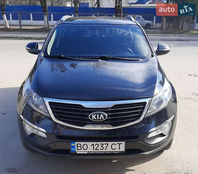 Внедорожник / Кроссовер Kia Sportage 2013 в Тернополе