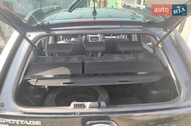 Позашляховик / Кросовер Kia Sportage 2008 в 