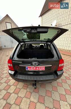Внедорожник / Кроссовер Kia Sportage 2008 в 